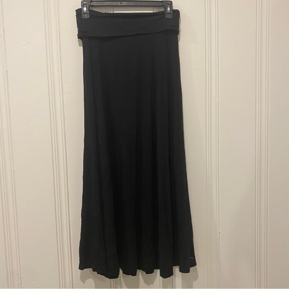 Gap Black maxi skirt flowy full length - Picture 1 of 7